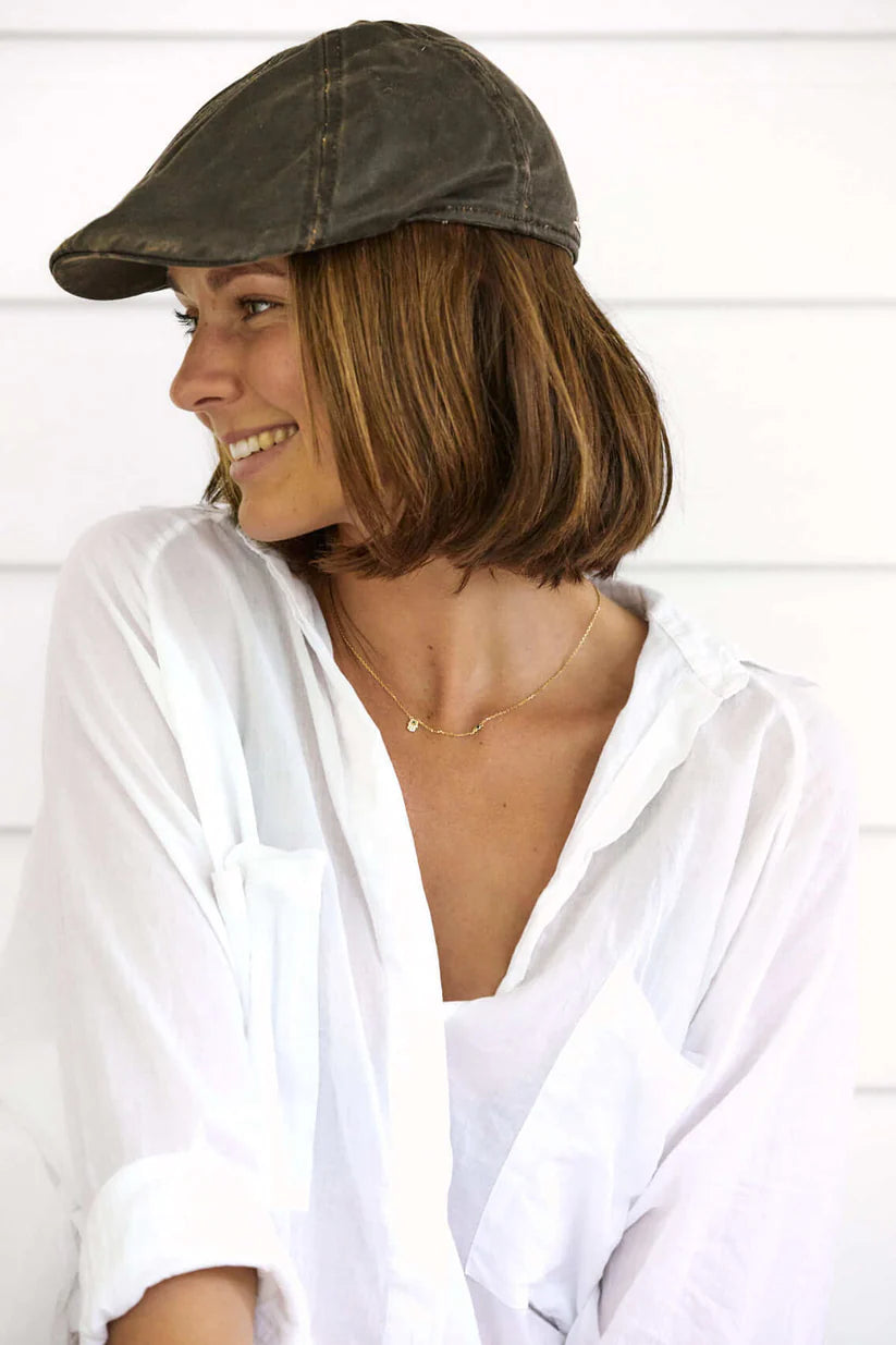 Women's top ivy cap