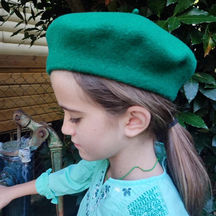*Le Beret Français Traditional Kid's Wool Beret, Made in France, Style#LBF408