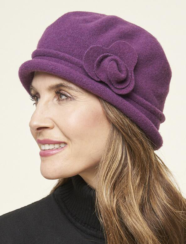 Cloche hat canada on sale